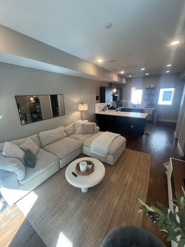 Photo - 2 Bed, 1 Bath Townhouse with Roof Top Deck