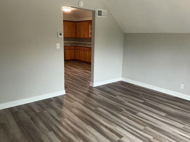 Photo - 5021 W Greenfield Ave Unit upper