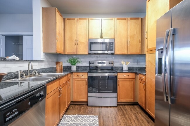 Building Photo - Soho Parkway Rental