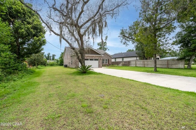 Photo - 4447 Huckleberry Ln