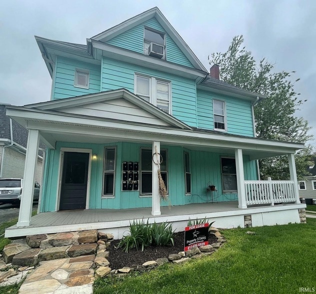 Building Photo - 423 S Fess Ave