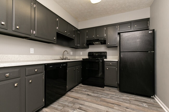 Photo - Vines at Shelby Crossing