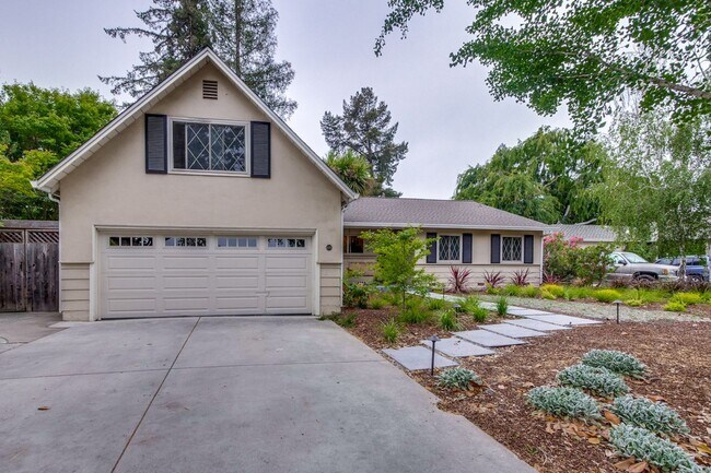 Photo - Amazing Midtown Home on a Quiet Cul-de-sac.