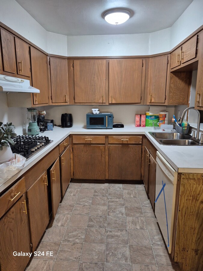 Photo - 3009 Meadow Ave