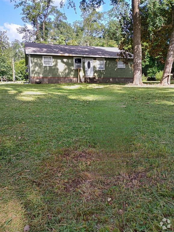 Building Photo - 979 Hillbilly Heaven Rd Rental