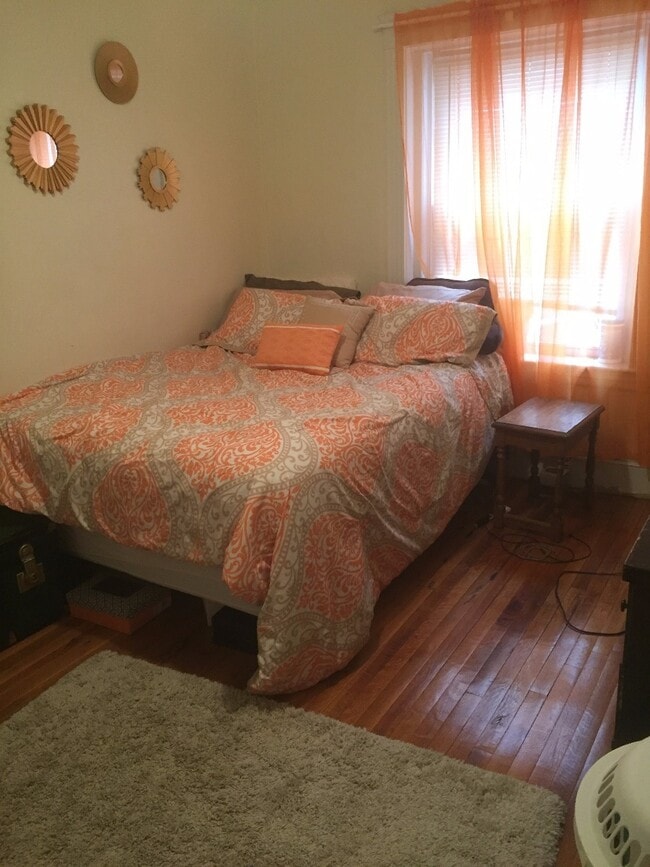 Photo - 1615 Commonwealth Ave
