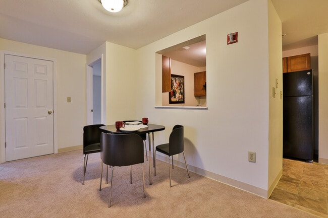 Residences at Summit Pointe