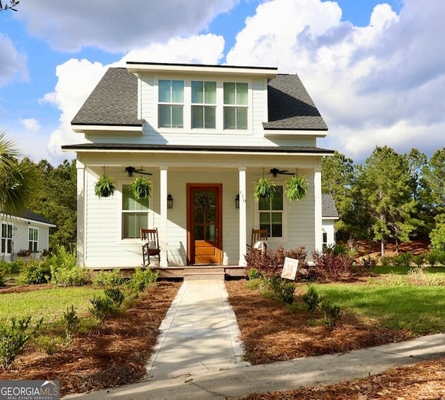 Building Photo - 110 Hamlet Cir