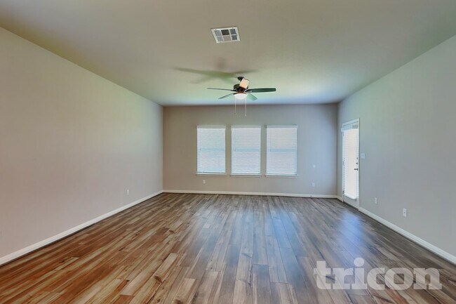 Photo - 13563 Paxton Blvd