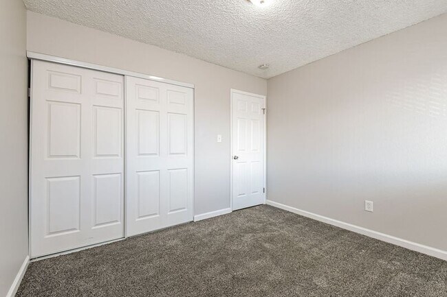 Photo - 6035 Olde Wadsworth Blvd