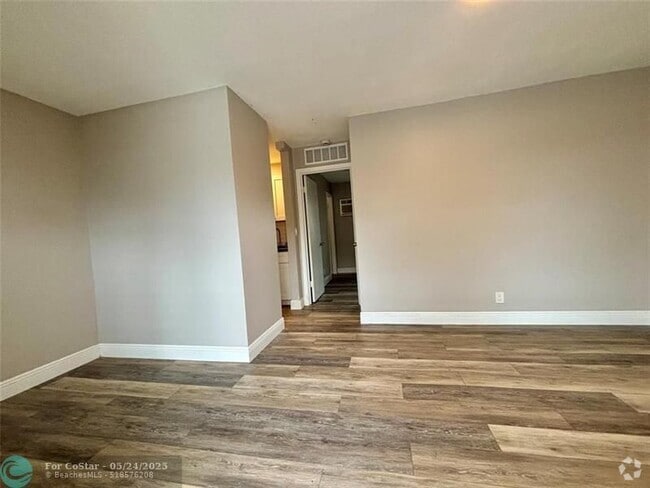 Building Photo - 505 N J St Unit 1 Rental