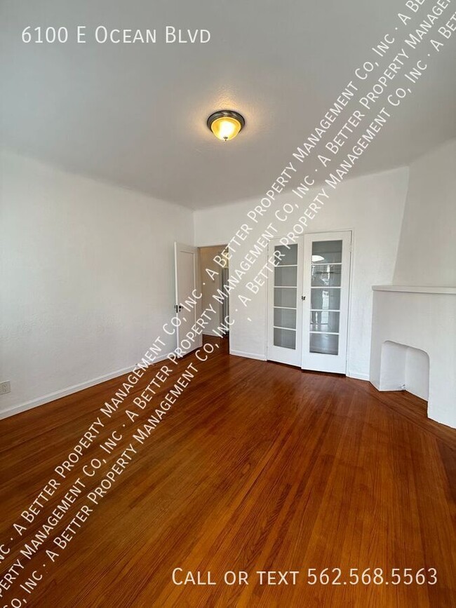 Lower Bright Corner Unit w/Hardwood Floors... - Lower Bright Corner House Unit w/Hardwood Floors...