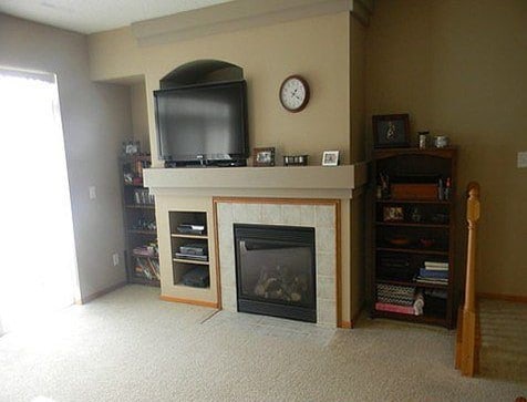 Photo - 680 Cobblestone Way