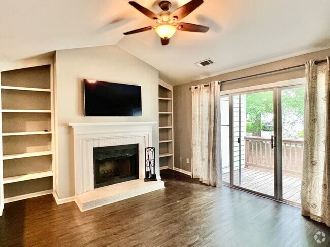 Building Photo - Low cost living Rental