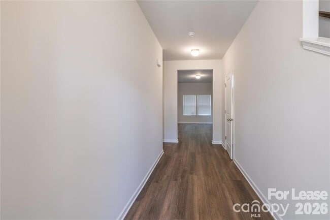 142 S Bell Ave