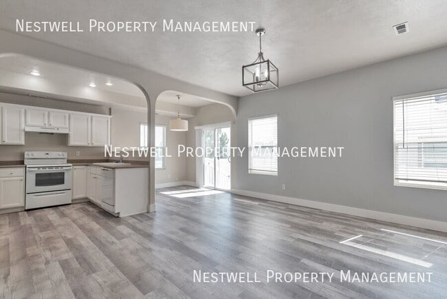 Photo - 7707 Yellowwood Ln