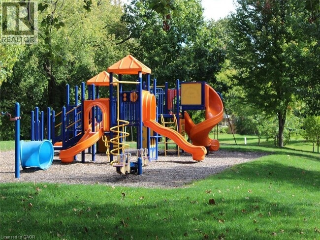 Photo - 11 Colmar Pl