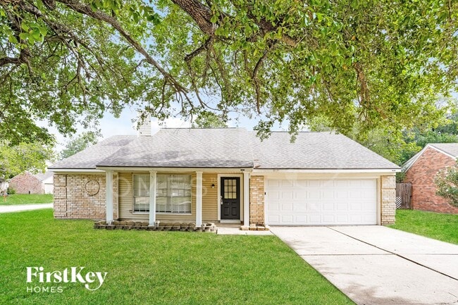 Building Photo - 17914 Holly Forest Dr