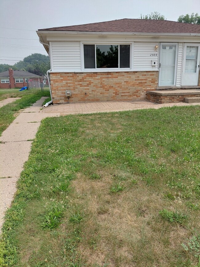 Photo - 2505 Stieber St Unit 2505 Stieber