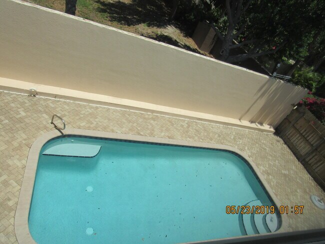 Photo - 156 Wilson Ave