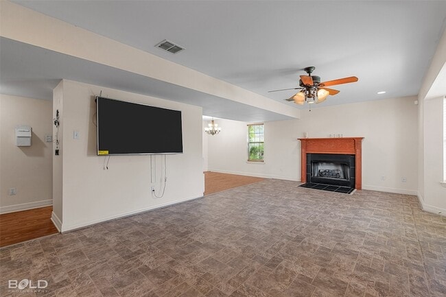 Photo - 1608 Shepherd Dr