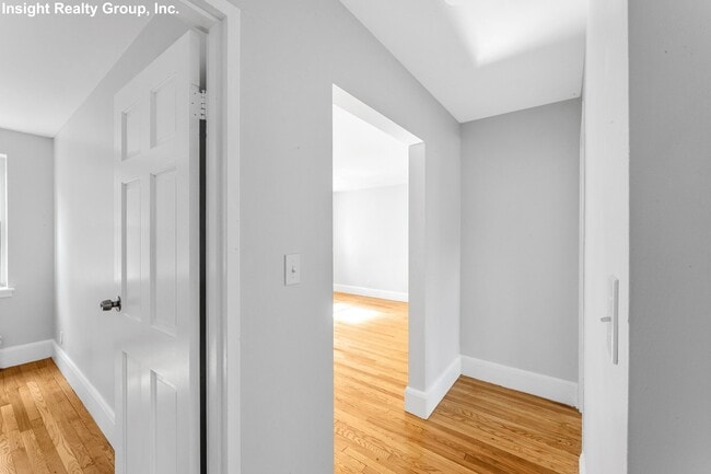 Photo - 98 Morton St