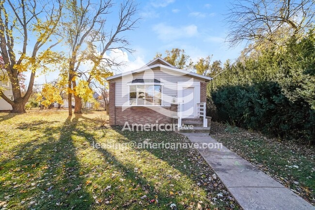 Photo - 1114 E Corrington Ave