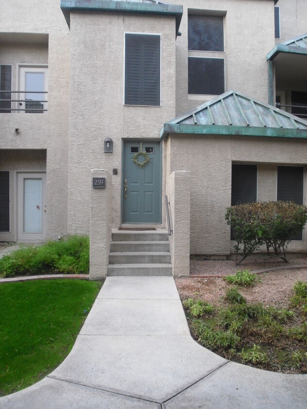Photo - 101 N 7th St (Phoenix, AZ)