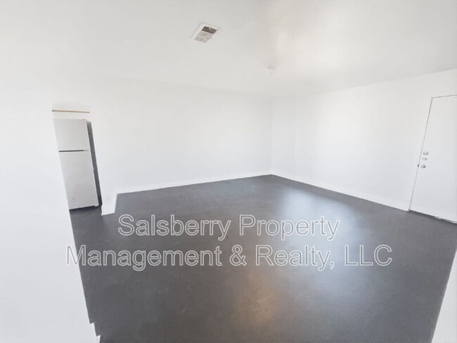 Photo - 109 James Ct Unit 200