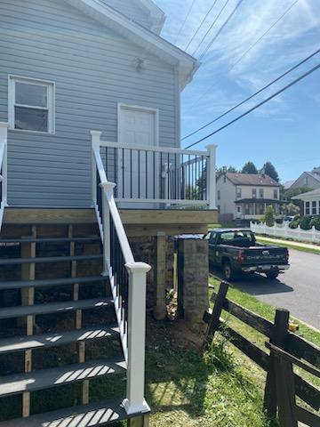 Private entrance/street parking - 1718 2nd Ave Unit Rear