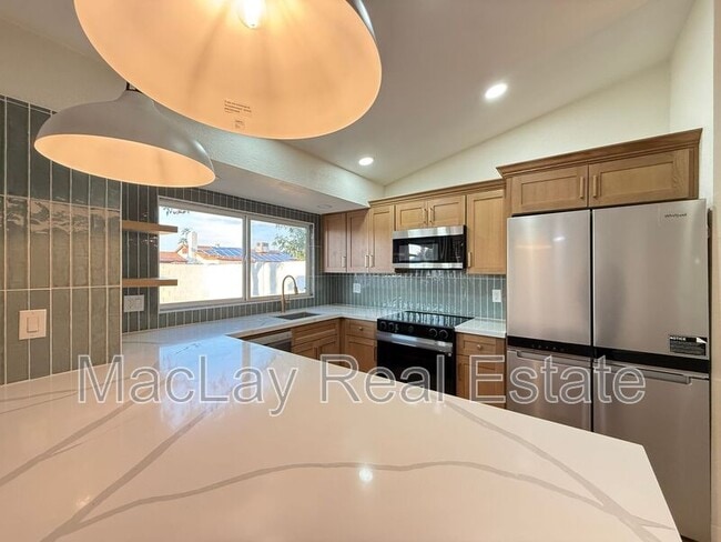 Photo - 1720 W Highland St