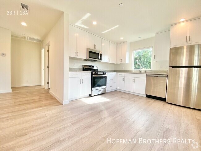 Building Photo - 3245 Drew St Unit 1 Rental