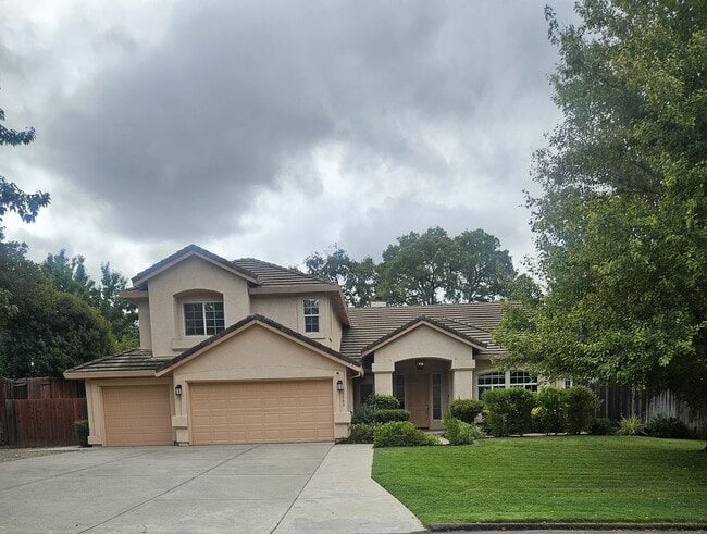 Photo - 5500 Granite Falls Way