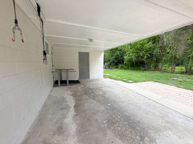 Photo - "Charming 3-Bedroom Gem in Land O' Lakes – Your Cozy Retreat Awaits!"