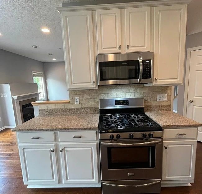 Photo - 15578 Crab Apple Ln Townhome