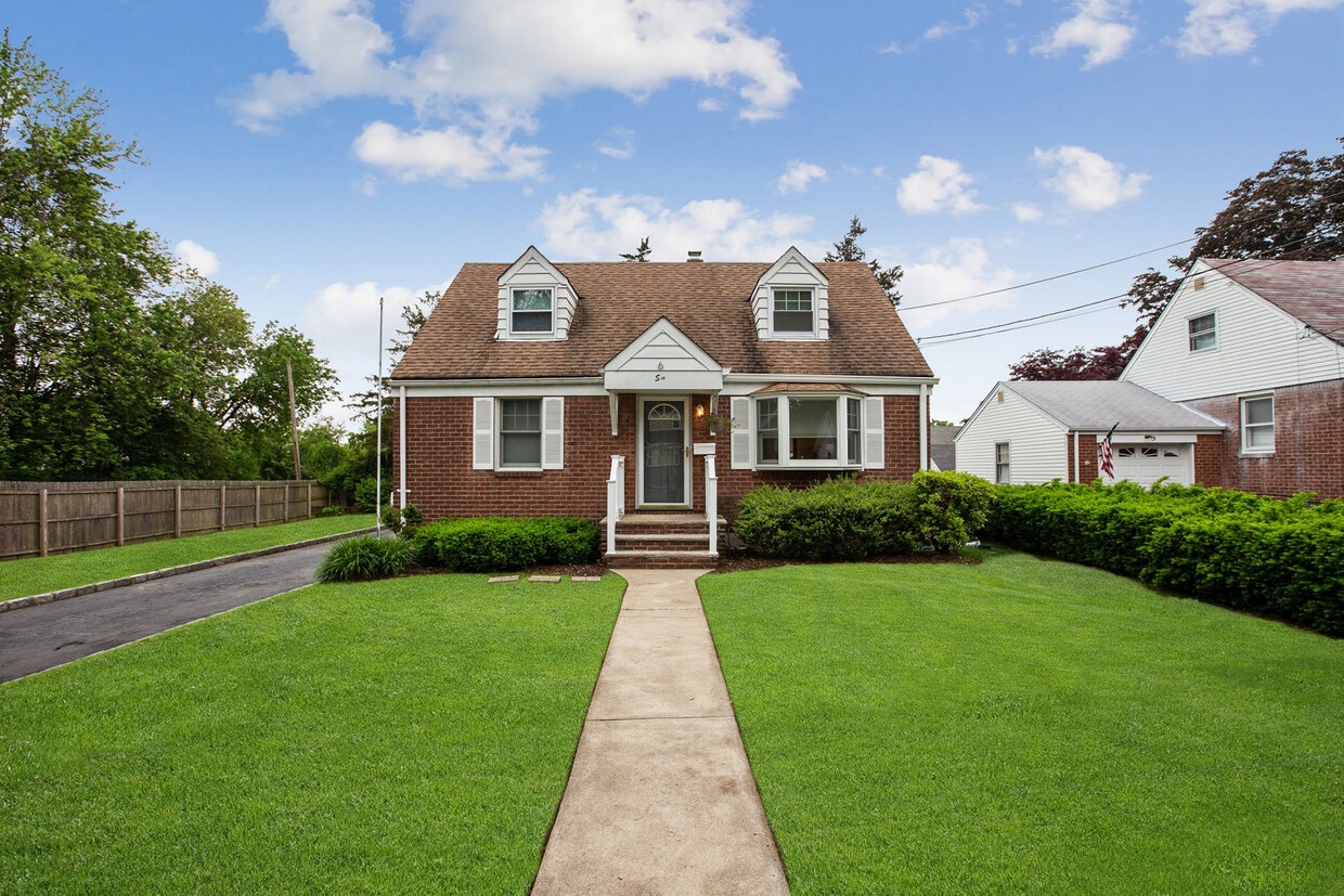 Photo - 6 Shelby St (Dumont, NJ)