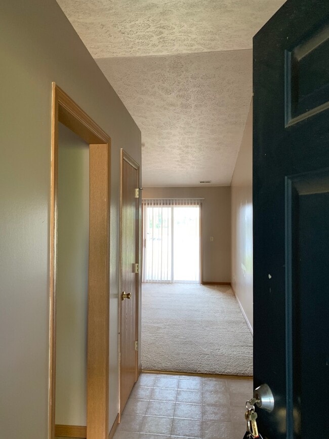 Photo - 2 bedroom, 2 full Bath, 2 car attached garage, West Lafayette duplex.