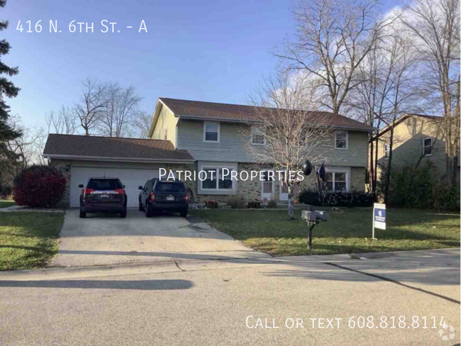 Building Photo - 3 Bed 1.5 Bath in Waterford,WI Unit A Rental