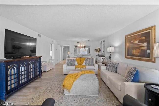 Building Photo - 7430 Lake Breeze Dr Unit 402
