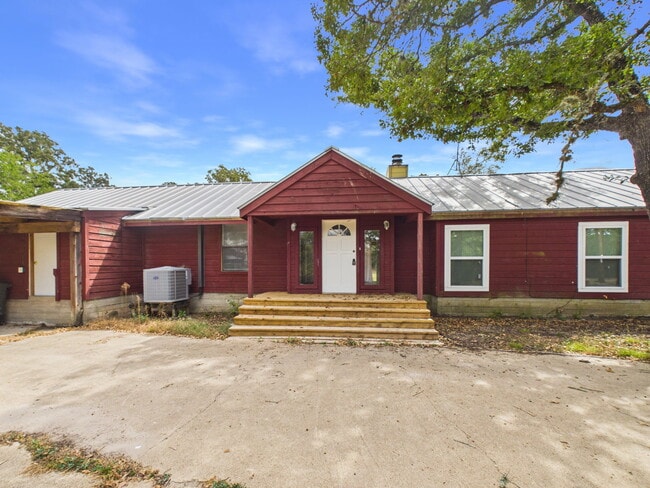 11121 N Dowling Rd