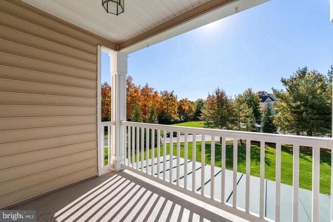 Building Photo - 43371 Locust Dale Terrace Unit 107