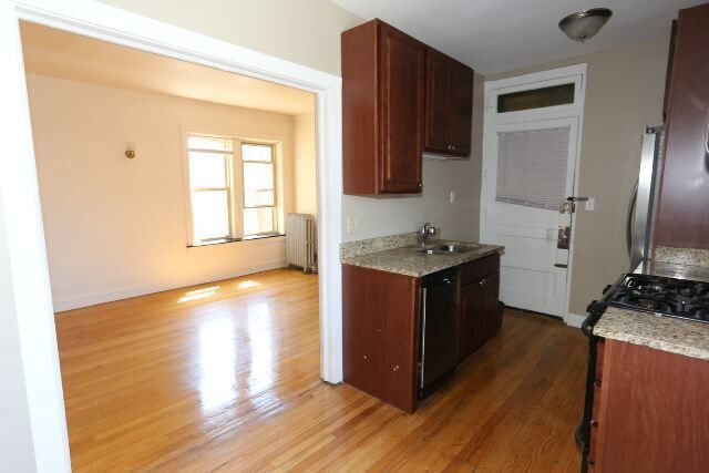 Photo - 2111 W Ainslie St Unidad E4