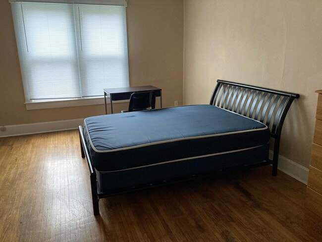 808 W Oregon St