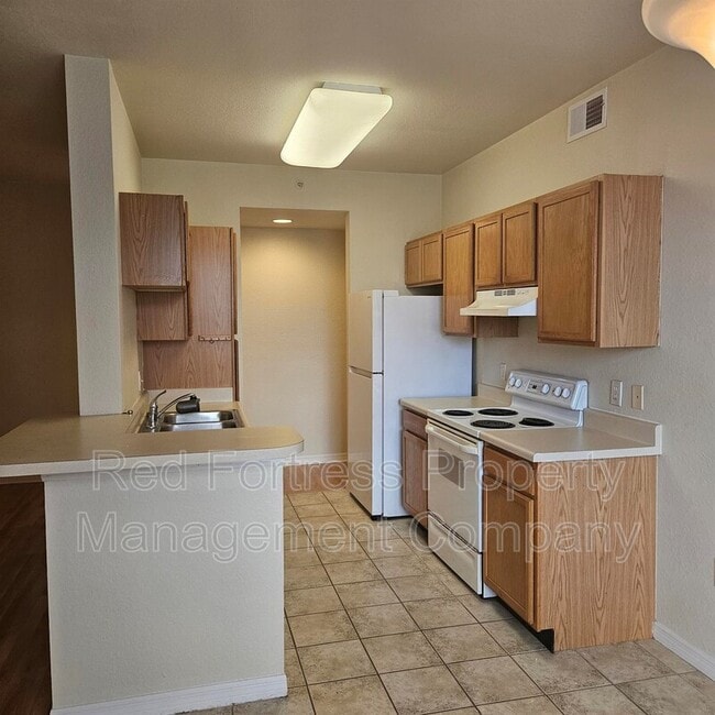 Photo - 7965 Preserve Cir Unidad #725