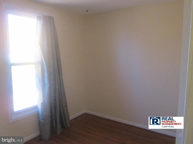 Photo - 19419 Kildonan Dr