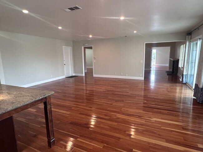 Photo - Stunning 3 bedroom + Den with Large Yard!