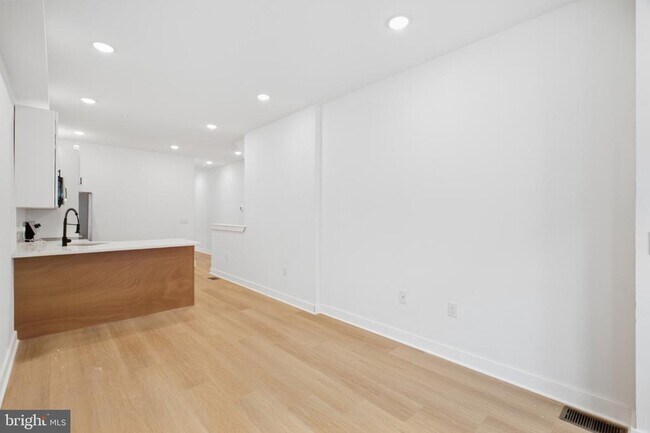 2506 N 12th St Unit 1