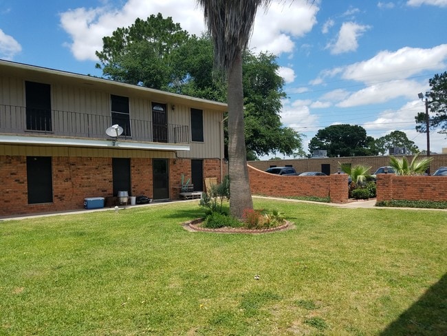 Greenbriar Apartments