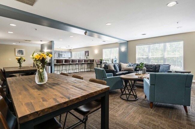 Building Photo - Barrington Place Rental