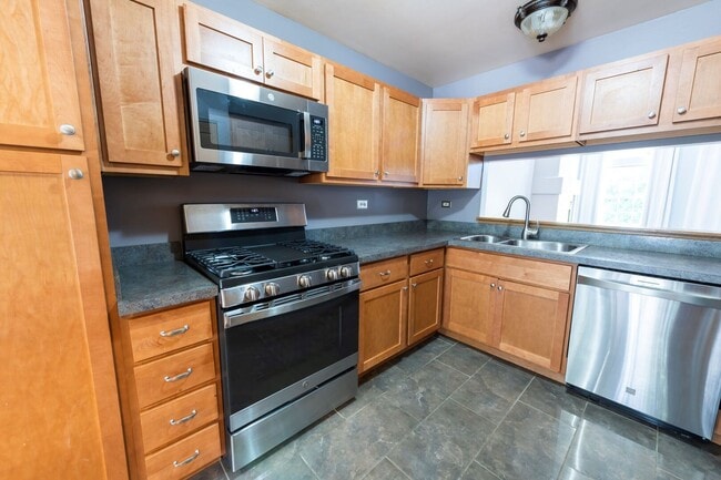 Photo - 754 Savannah Ln